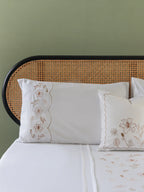 Autumn Petal Scallop Luxury Bedlinen Set in 500TC – alternate view