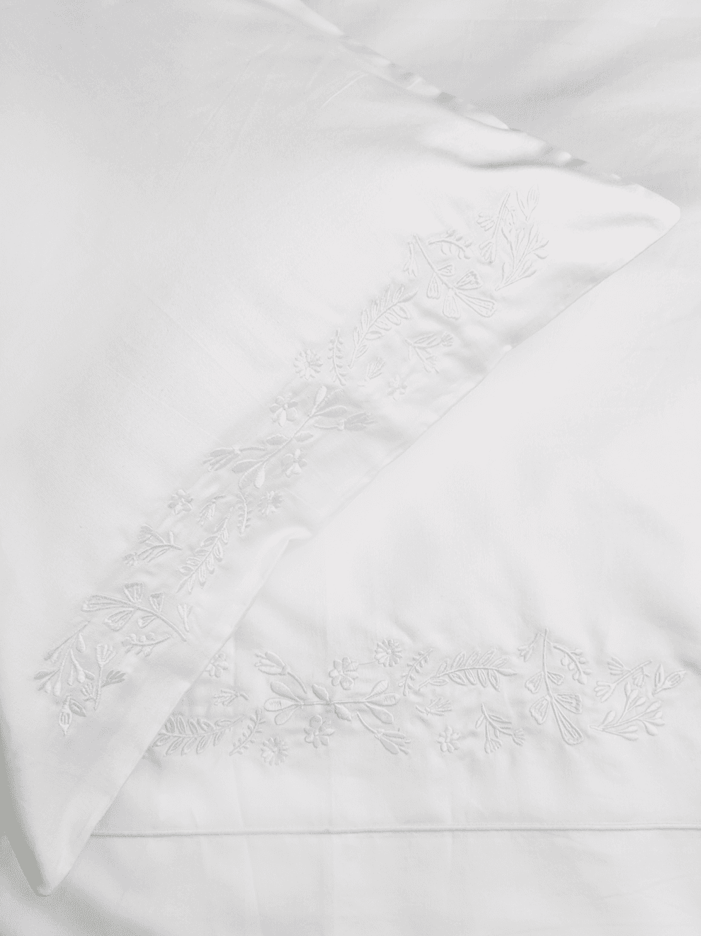 Jasmine Floral Embroidered Bedlinen in 500TC
