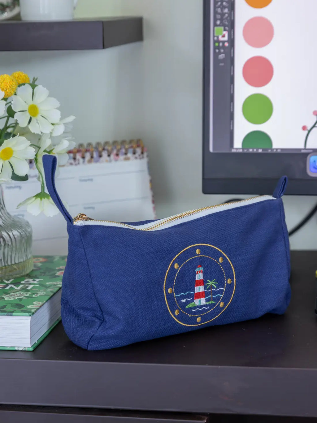 Beacon Trail Tech Bag – alternate view