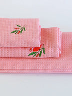 pink waffle bath towel set with embroidery