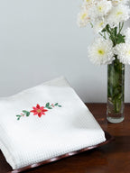Red Robin Waffle Towel Gifting Set – Bath & Hand Towel – alternate view