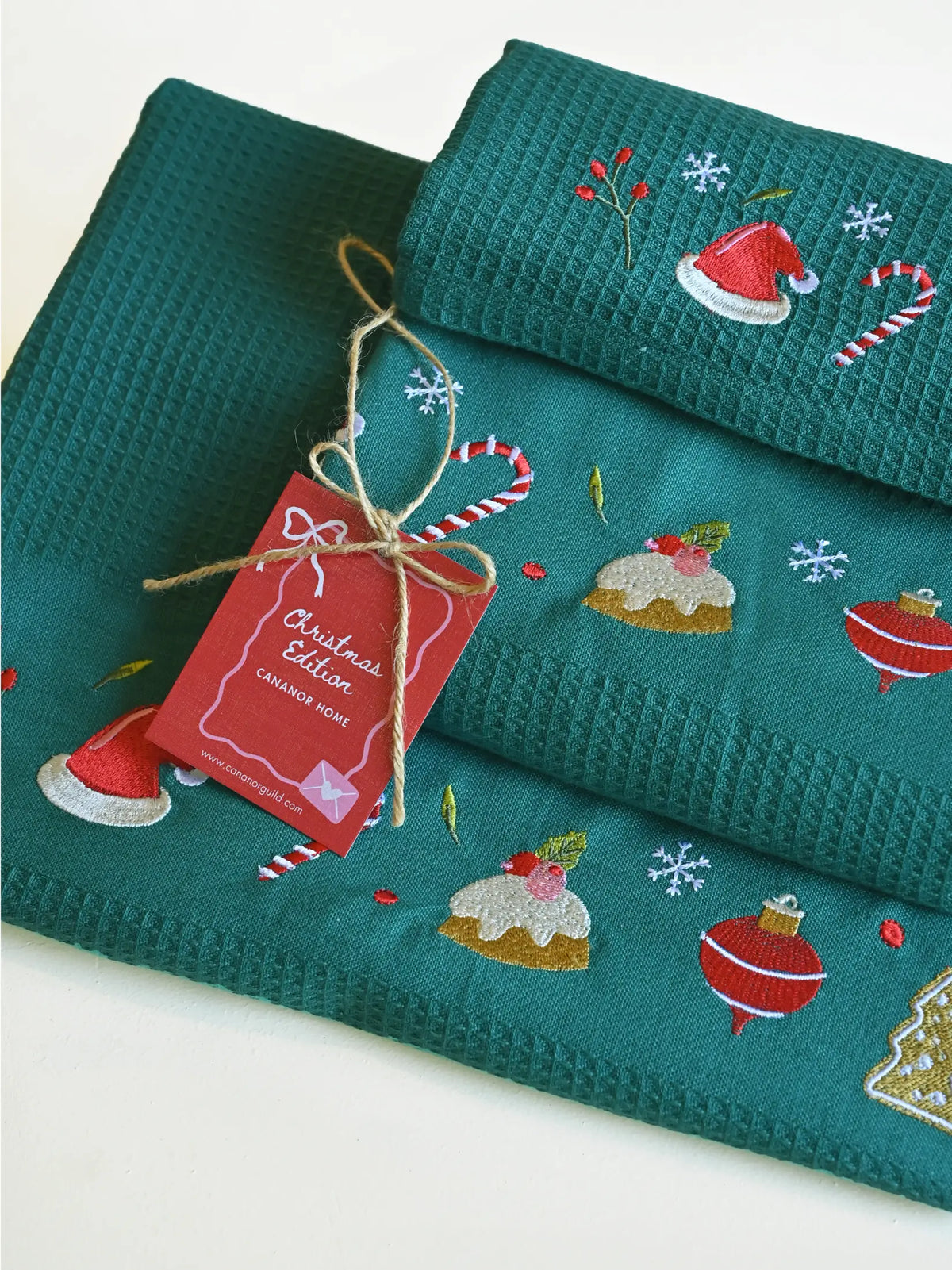 Holiday Spirit Green Bath Linen Set – Bath, Hand and Face with Gift Bag