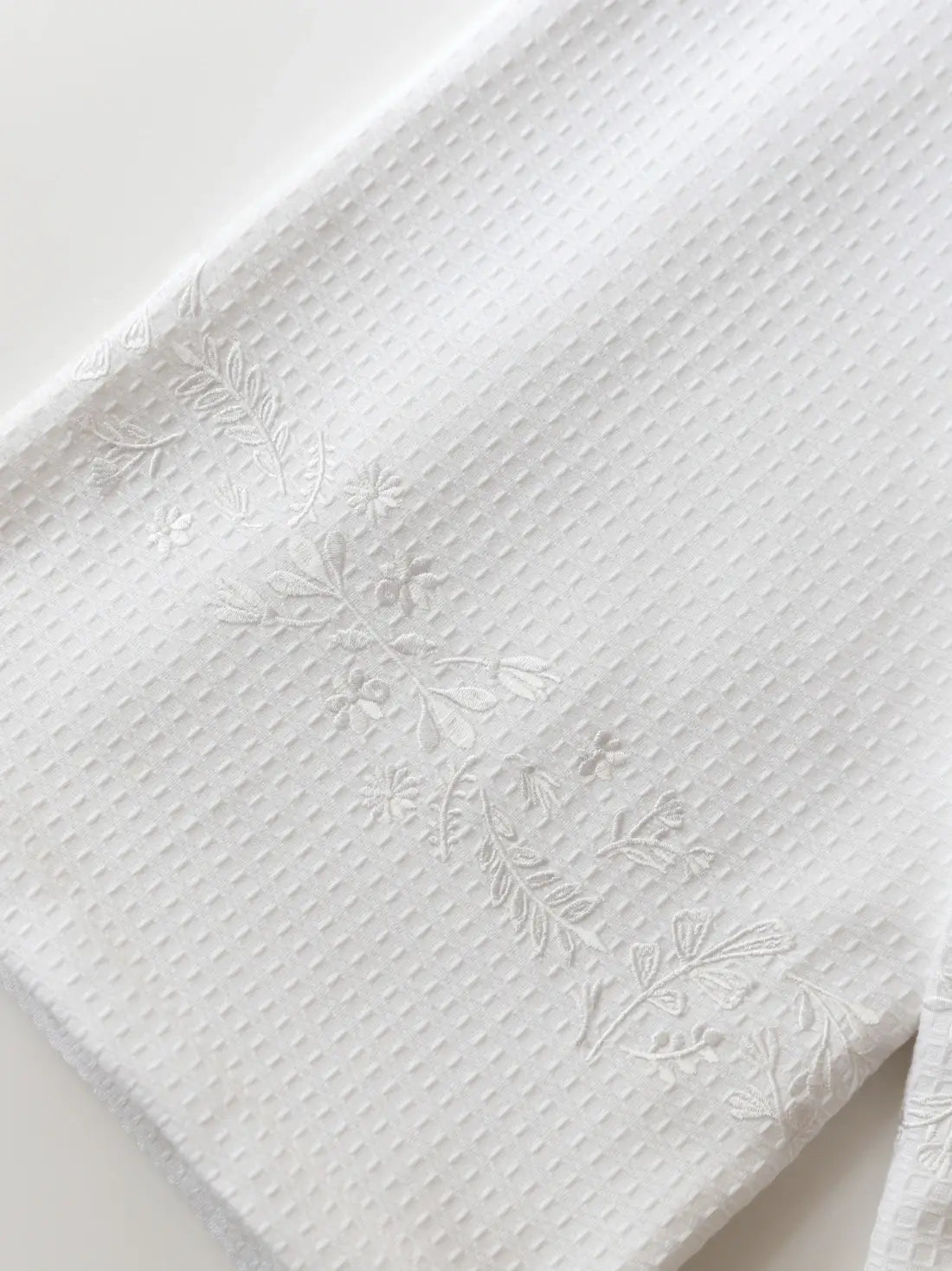 Jasmine White Cotton Waffle Towel Set of 2 – Bath & Hand Towel – alternate view