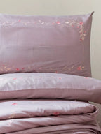 Mauve Gardenia Embroidered Duvet Cover Set in 400TC -240 x 220 cm
