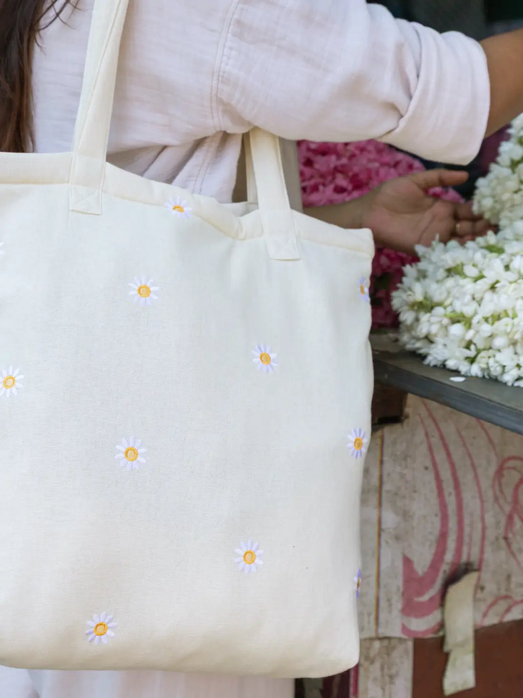 Sunpetal Embroidered Cream Tote Bag – alternate view