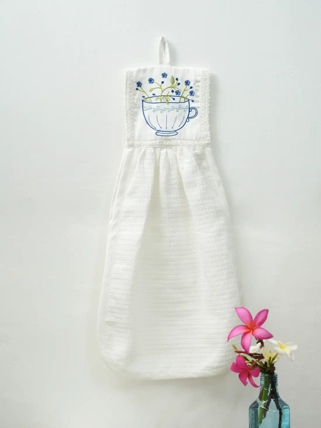 Teacup Garden Embroidered Hanging Hand Towels - Set of 2 – alternate view