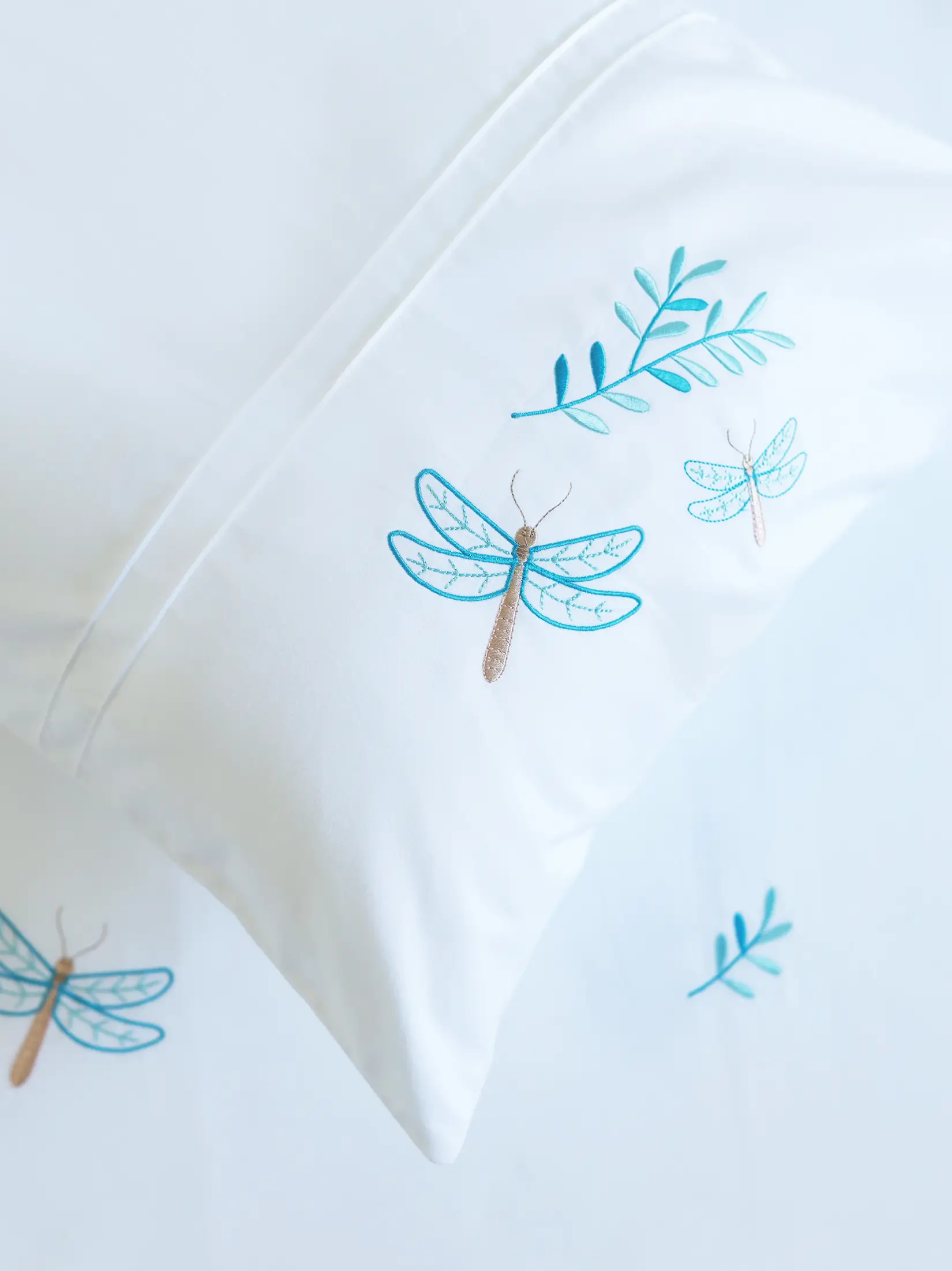 Dragonfly Embroidery Bedlinen in Cotton