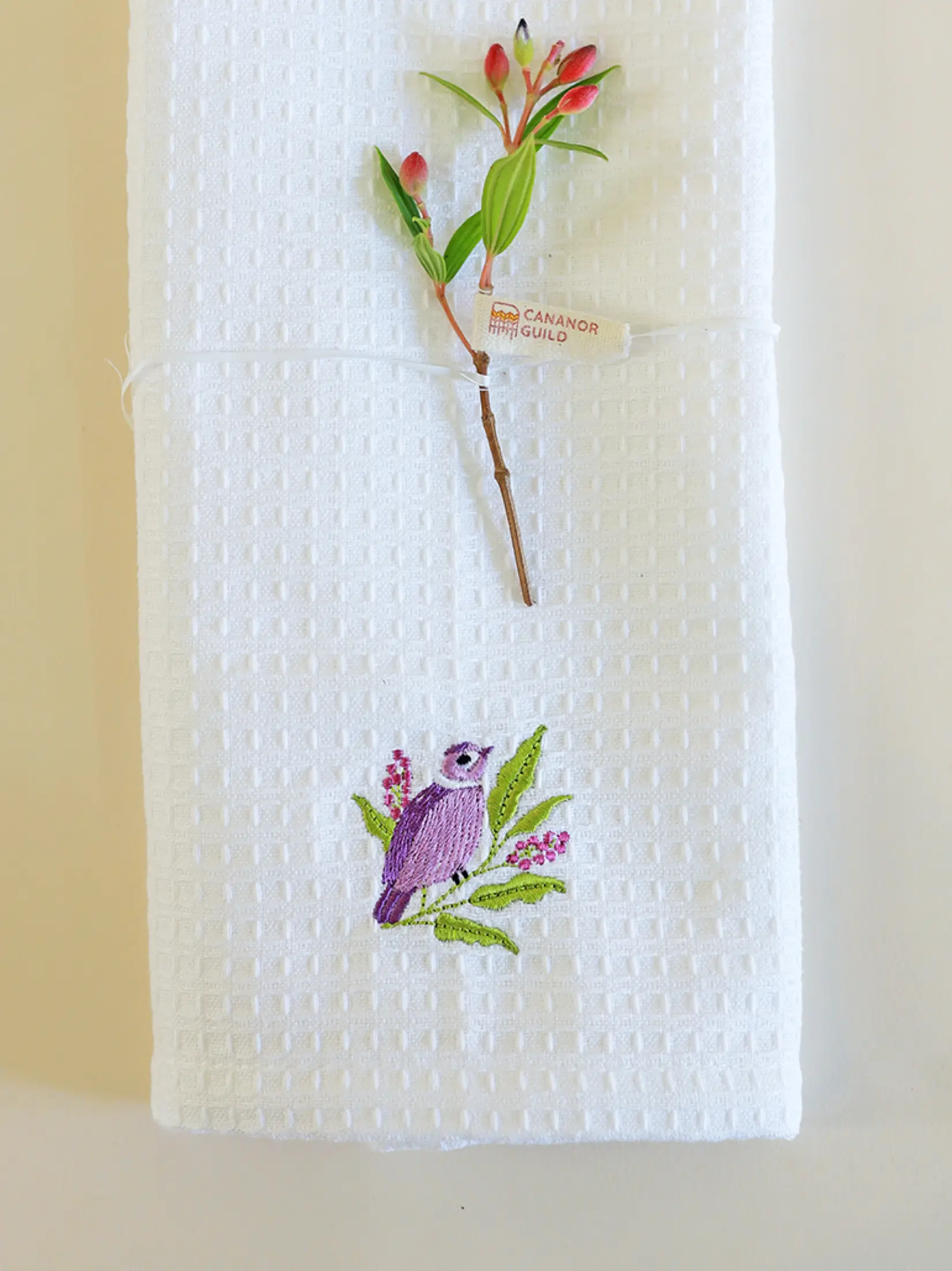 white waffle bath towel set with bird embroidery