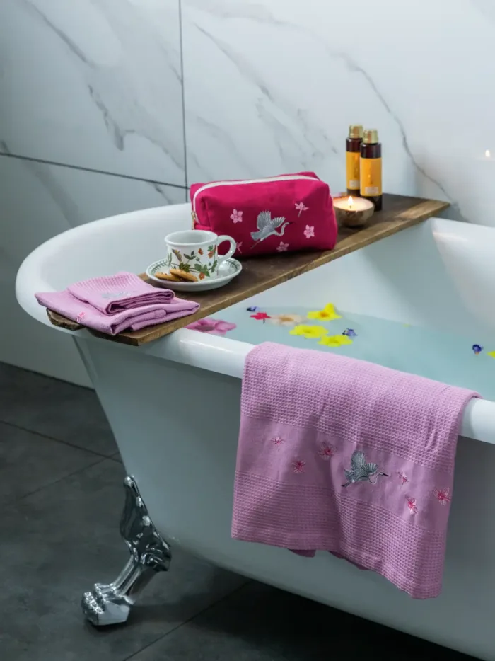 Twilight Crane Pink Toiletry Bag - Image 3